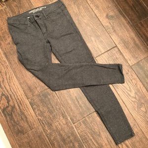 AEO Super Stretch Grey Jeggings